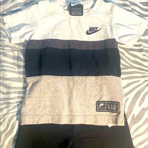 Nike Toddler Air T-Shirt and Shorts Set